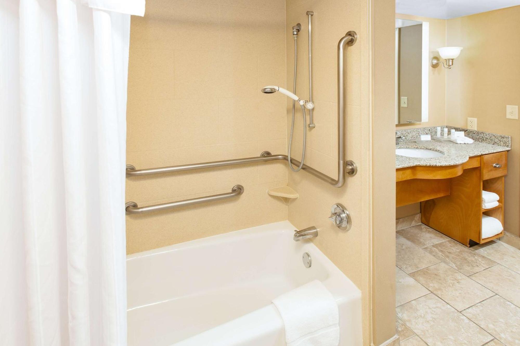 Homewood Suites By Hilton Indianapolis At The Crossing Zewnętrze zdjęcie