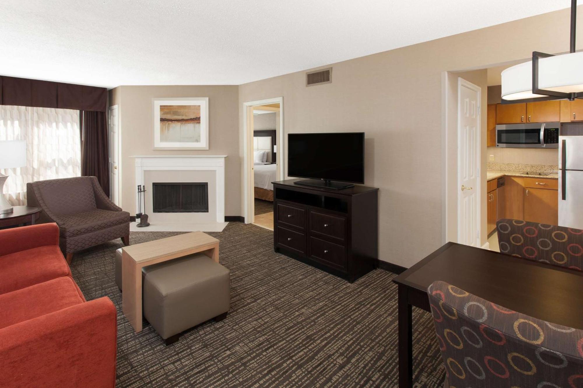 Homewood Suites By Hilton Indianapolis At The Crossing Zewnętrze zdjęcie